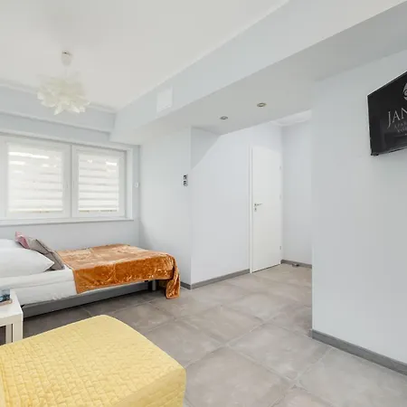 Economy By Jantar Apartment Kolobrzeg